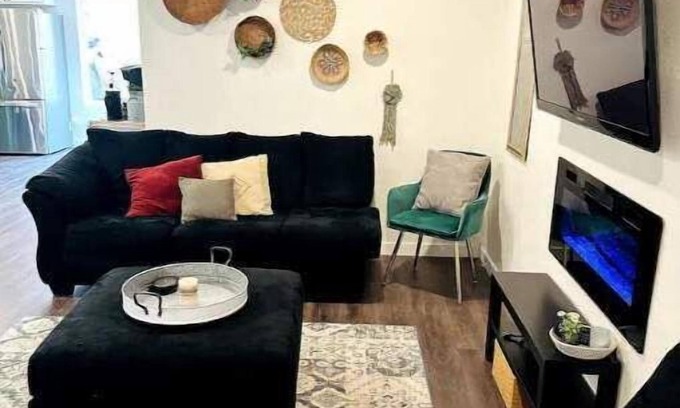 Cedar Hill House | Welcome to casa de amor !
