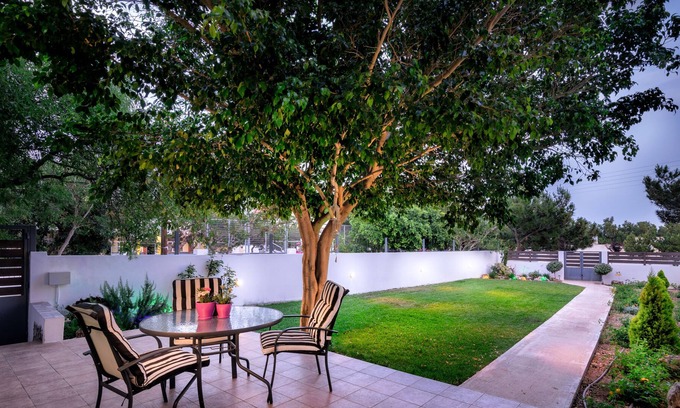 Ferma House | Welcome to Mayla House.