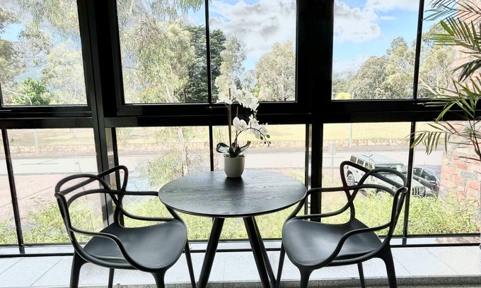 Kingston Apartment | Welcome to the Woolstore!