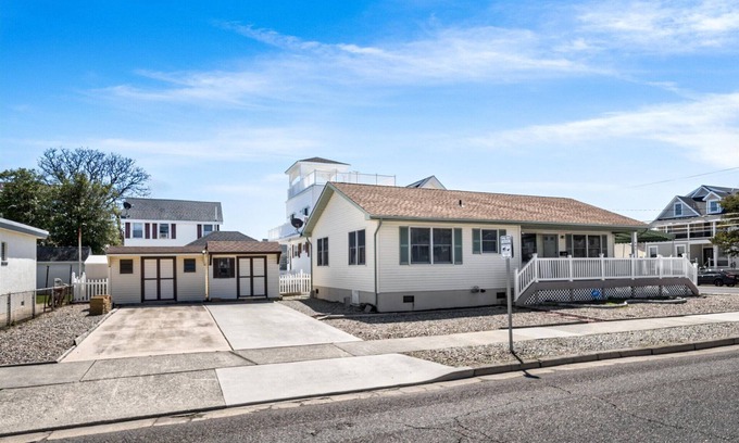 North Wildwood Cottage | Welcome to this wonderful ranch style rental!