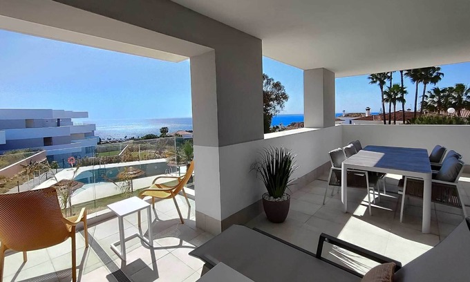 Alcorrin Apartment | Well presented apartment with views of the Mediter