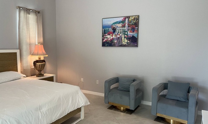 Venice Resort | Wellen Park Golf & Country Club resort style single family house full furnished.