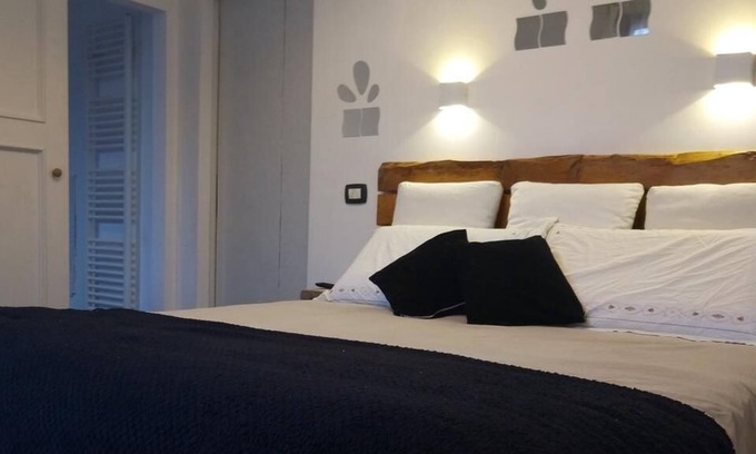 Tuoro sul Trasimeno House | WELNESS ROOM Chromoterapy Jacuzzi Garden