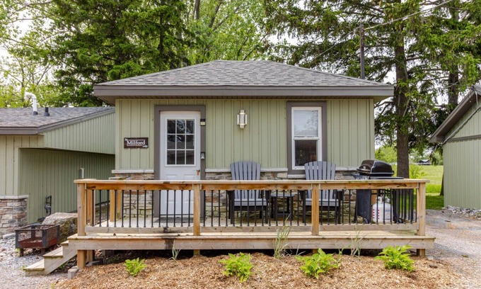 Prince Edward Apartment | Werslake Milford Cottage