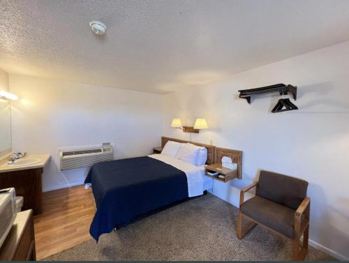 Downs Hotel | West Lake Grandvue Inn