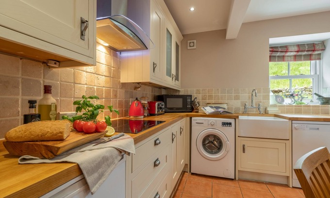 Hawes Cottage | West Shaw Cote Cottage, Askrigg, Yorkshire Dales