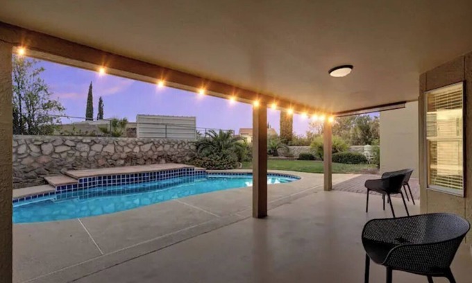 El Paso House | West Spanish Cottage, Heated pool, SOLANA Shops, hiking trails