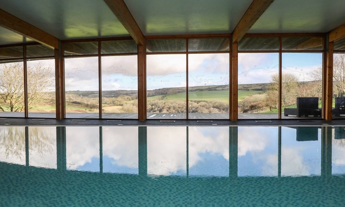 Saint Breward Cottage | WESTHAYES, pet friendly, luxury holiday cottage in Camelford