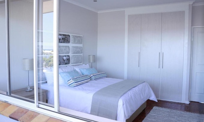 Milnerton Apartment | Westward HO Apartment 13