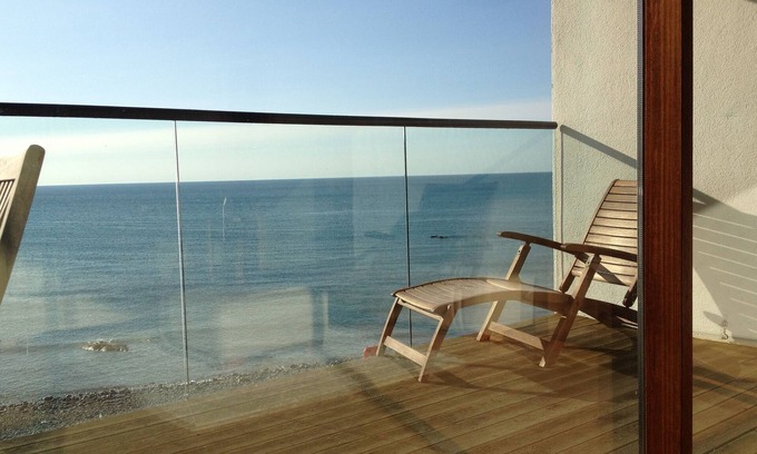 Westleigh Apartment | Westward Ho! Seafront Apartment