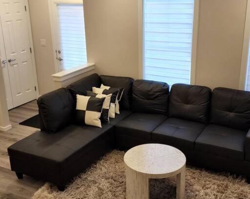 Northwest Calgary Apartment | Wezi Taylor Oasis- 3 bedroom home