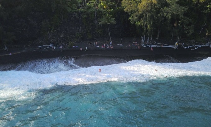 Kehena Beach Estates Cottage | Whale House w/AC @ Kehena Beach, Hawaii (Oceanfront)