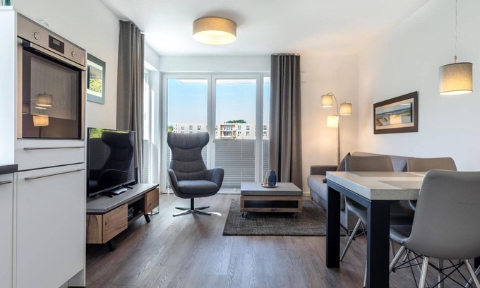 Boltenhagen Apartment | Wheelchair-friendly 2-room apartment with terrace and sauna area in the house -
