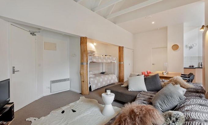 Dinner Plain Apartment | Whiskey Flat 2