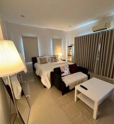 Chanthaburi House | White Haven - Homestay for Ladies, Couple, Family