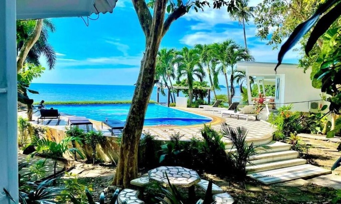 Bai Lan Hotel | White house bailan resort