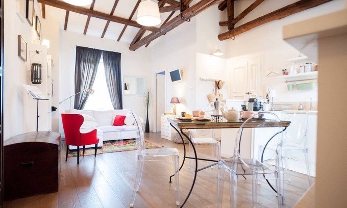 Orvieto Apartment | White House in the historic center of Orvieto - parking included