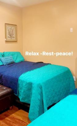 Bowie Bed & Breakfast | White light retreat