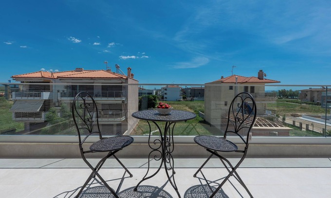 Flogita Apartment | White Pearl Suites Halkidiki