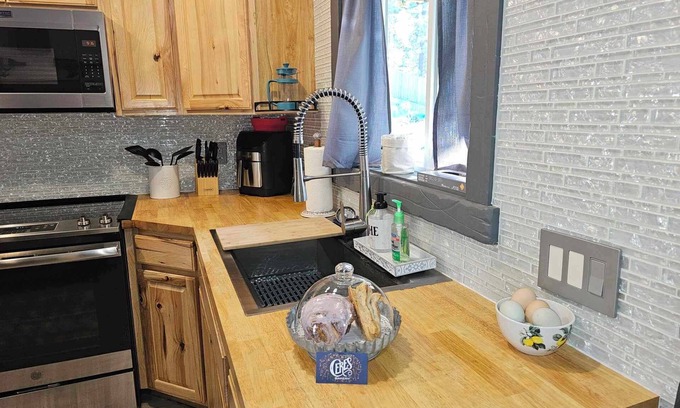 Kalispell House | Whitefish Stage Hideaway