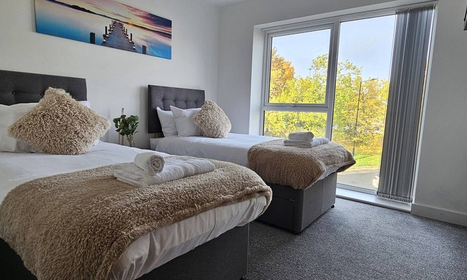 Doncaster Apartment | Whiterose Roundabout Apartment