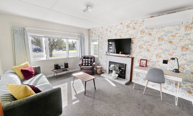 Whitianga House | Whitianga Blue Bach - Location Location Location!n