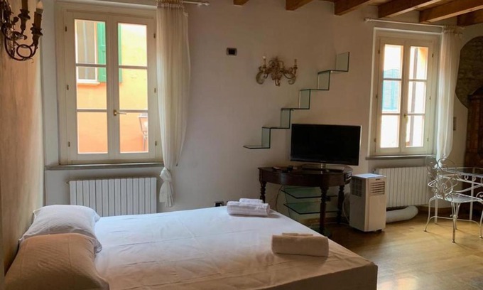 L'antico Ghetto Ebraico Apartment | whouse suite GOLD TOWERS