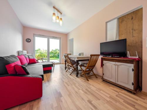 Krzyki Apartment | Wichrowa Comfort Zone Apartment by BookingHost