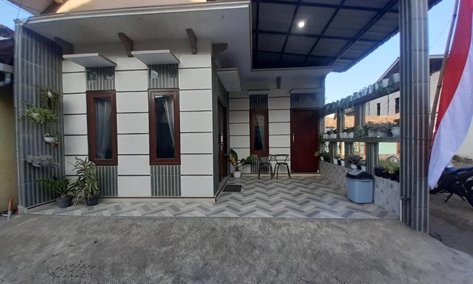 Ngadisari Villa | Widodaren Homestay