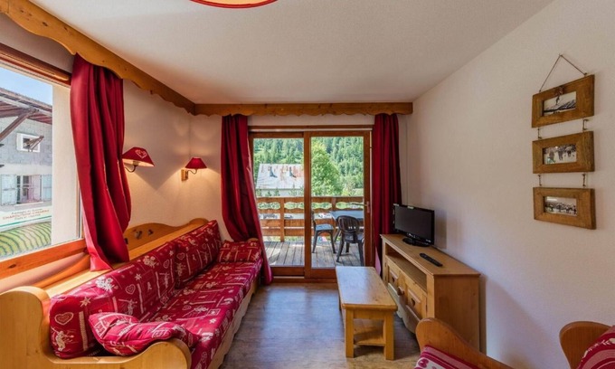 Abries Apartment | Wifi, 300m from ski slopes, fitness, swimming pool, parking, tv, ski locker, 50m², Abriès