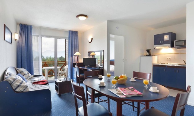 Pyrenees 2000 Apartment | Wifi, fitness, terrace, balcony, tv, ski locker, 41m², Pyrénées 2000