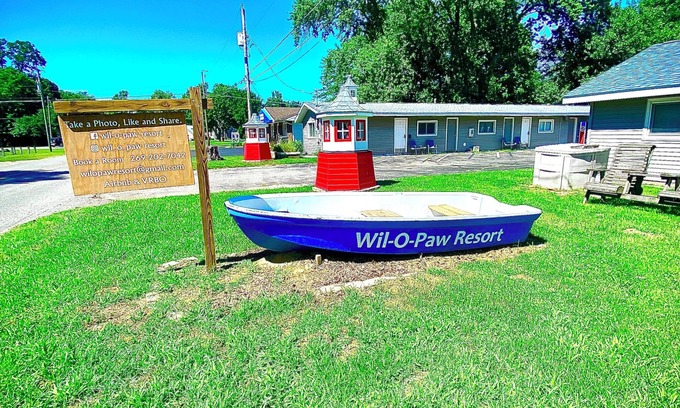 Coloma House | Wil-O-Paw Resort Unit #6