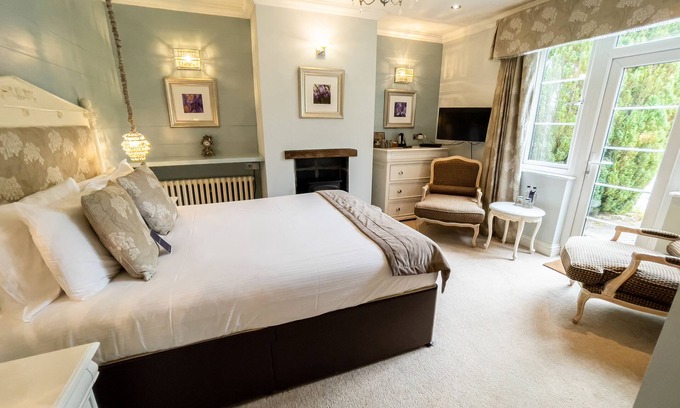 Crook Hotel | Wild Boar Estate