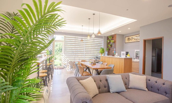 Jinning House | Wild Tour