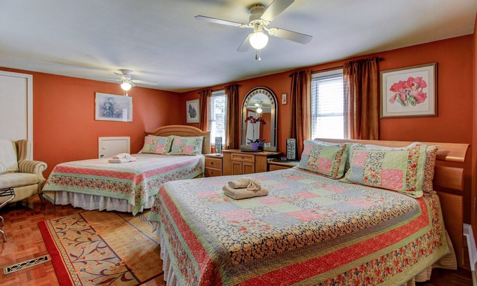 Historic Old Town Bed & Breakfast | Williams Gate B&B Private Suites