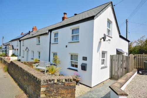 St Merryn House | Willow Cottage