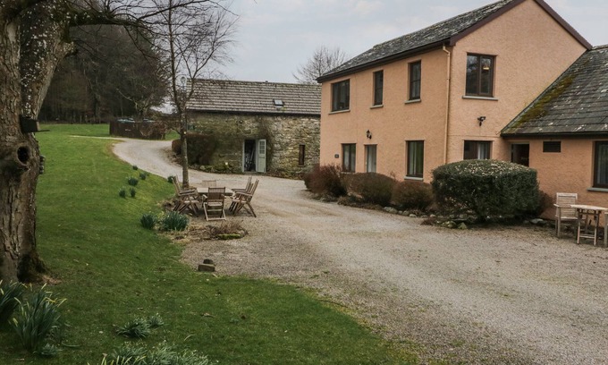 Penrith Cottage | WINDER GREEN, pet friendly, with a garden in Askham, Cumbria
