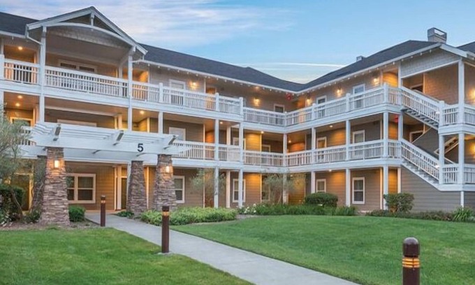Windsor Resort | Windsor Resort 2bdr Queen