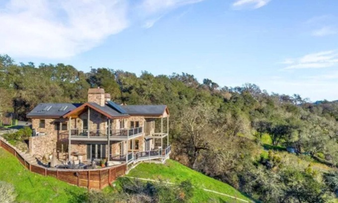 Santa Rosa House | Wine Country Estate Home
