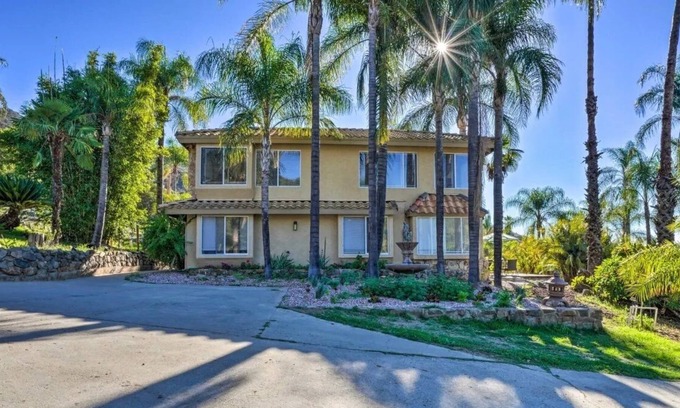 Temecula House | Wine Country Getaway, surrounded w/ nature