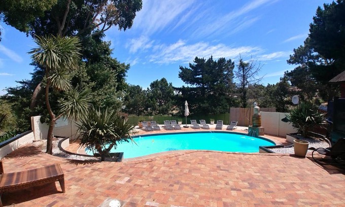 Somerset West House | Winelands Villa Guesthouse and Cottages