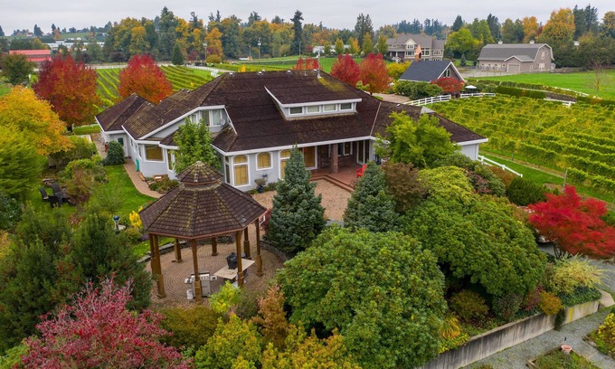 Bradner House | Winery Estate Farmhouse