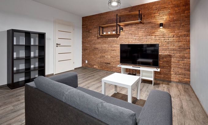 Stare Miasto District Apartment | Winogrady Loft Apartment