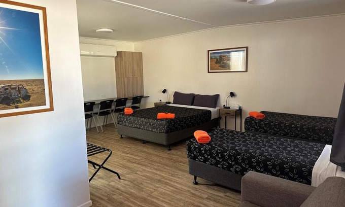 Winton Hotel | Winton Outback Motel
