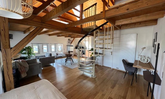 Bregenz Apartment | Wohlfühl Loft - Seenähe, Boxspringbett, Küche