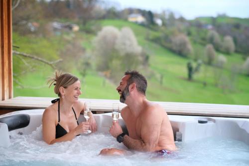 Sankt Margarethen an der Raab Apartment | Wohlfühloase am Trausdorfberg mit Sauna, Whirlpool und Panorama