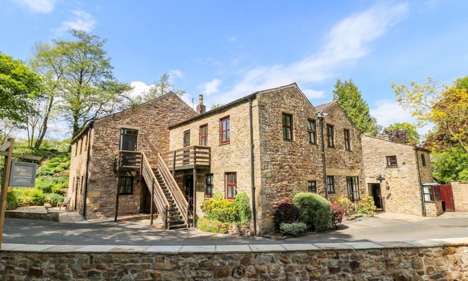 Preston House | Wolfen Mill