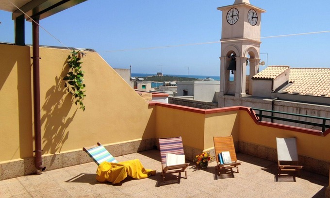 Portopalo di Capo Passero House | Wonderful private villa for 8 guests with WIFI, A/C, TV and terrace