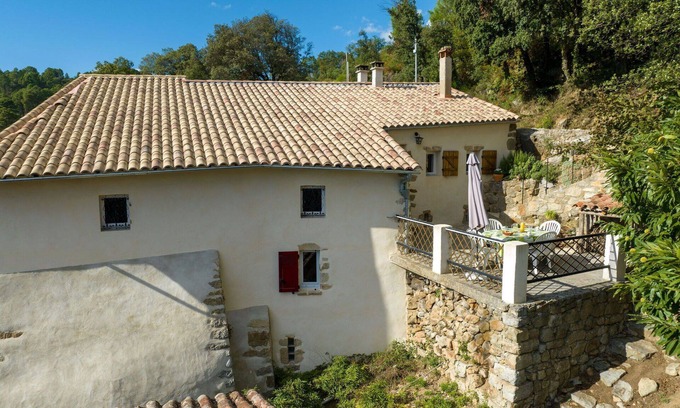 Saint-Jean-du-Gard House | Wonderful villa for 6 guests with WIFI, TV, terrace and pets allowed