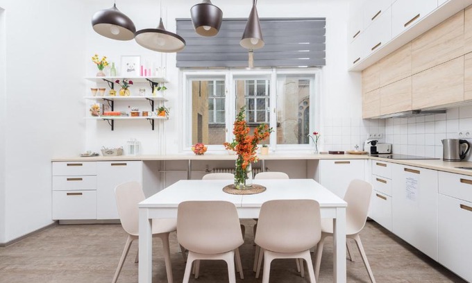 Nove Mesto Apartment | Wonderful Apartment next to the Jerusalem Synagogue